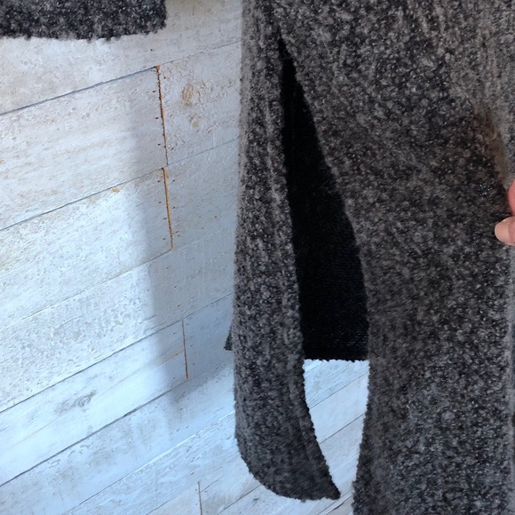 Les Mains Folles boucle maxi cardigan with frog closures - Picture 14 of 14